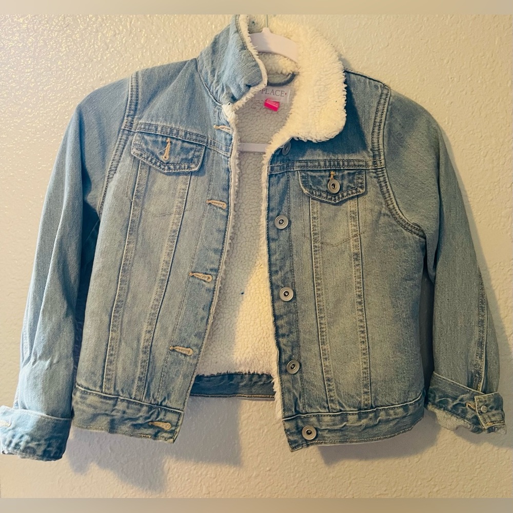 Girls Denim/Sherpa jackets great used condition.